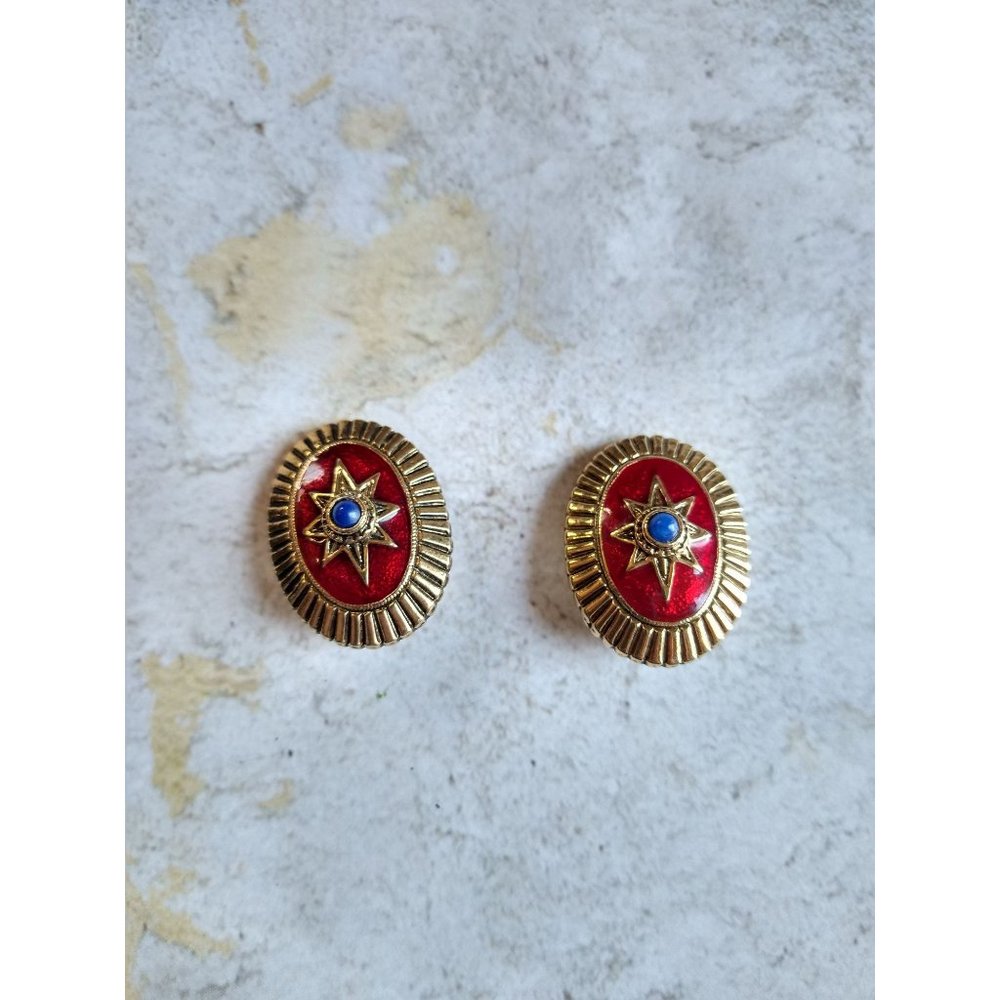 Vintage 1928 Glossy Red Enamel Star Oval Clip On Earrings Estate Jewelry